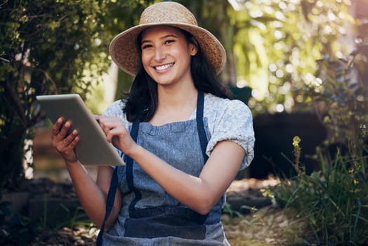 Tablet, smile and portrait of woman in garden for agriculture, farm or sustainability in Brazil. Face, tech and happy person in greenhouse nursery for ecology, growth or florist check natural plants.