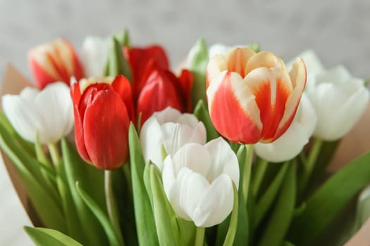 Spring Gift: Bright Tulip Bouquet for a Special March 8th Celebration