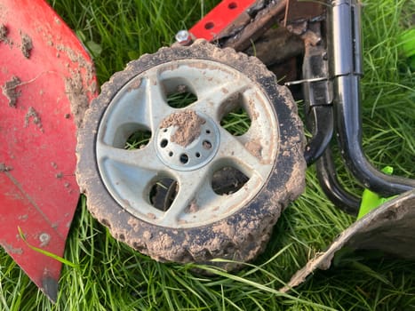 Repairing the engine of a garden agricultural the cultivator