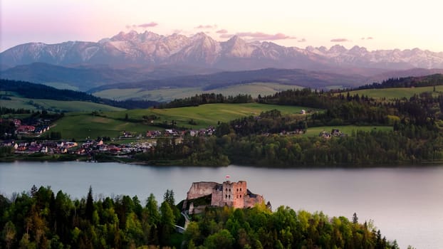 Medieval Castle Dunajec in Niedzica, 14th century (upper castle) with Polish and Hungarian history.