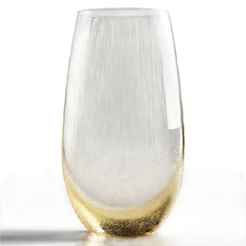 Close-up wine glass, isolated on transparent background