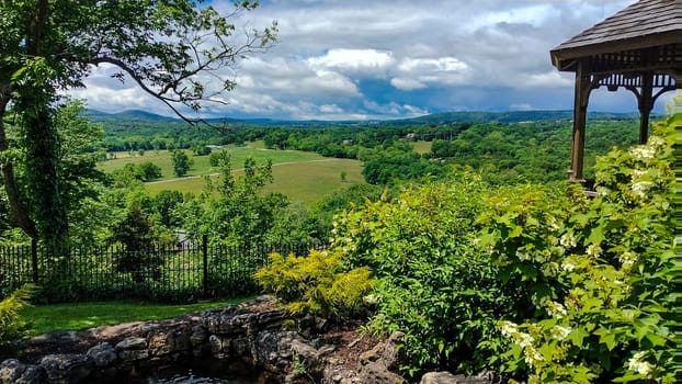 Views at Point Lookout, Point Lookout, Missouri