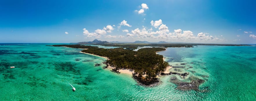 Ile aux Cerfs island with idyllic beach scene, aquamarine sea and soft sand, Ile aux Cerfs, Mauritius, Indian Ocean, Africa. Ile aux Cerf in Mauritius, beautiful water and breathtaking landscape.