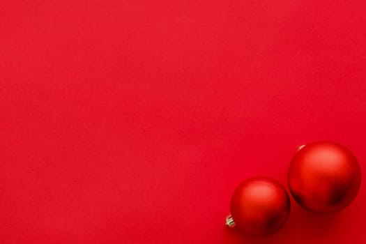 Gift decor, New Years Eve and happy celebration concept - Christmas baubles on red flatlay backdrop, luxury winter holiday card background