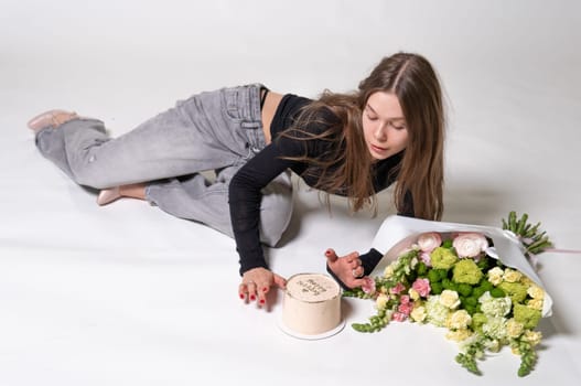 model smile fashion girl female happy flowers beautiful cake fresh hair white jeans