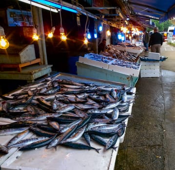 TRABZON, Türkiye - OCTOBER 22, 2014: fish market in Trabzon, Türkiye