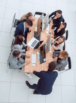 top view. project Manager at a meeting with the business team. concept of teamwork