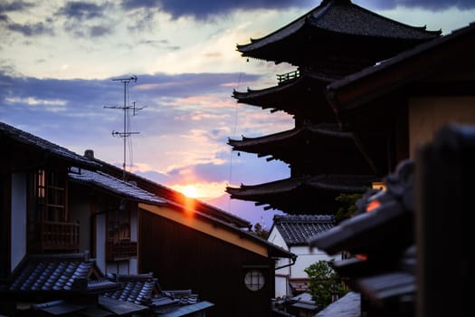 The famous view down Sannen Zaka Street in Higashiyama district in Kyoto, Japan