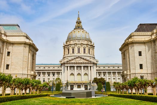 Image of Memorial court of San Francisco city hall with view of stone memorial