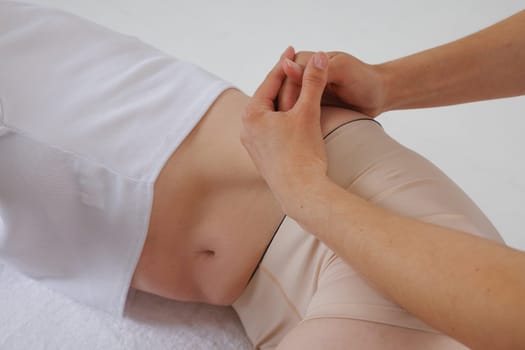 Correction of transverse arc in C-shaped scoliosis in the final position lying on the bed. treatment of scoliosis, hernia and protrusion of the spine