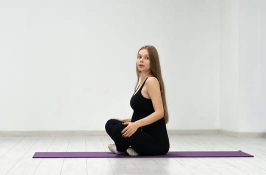 yoga pregnant woman belly mother exercise expecting fitness health female motherhood pregnancy