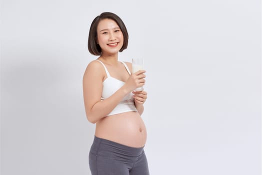 Care of Asian pregnant women with milk.