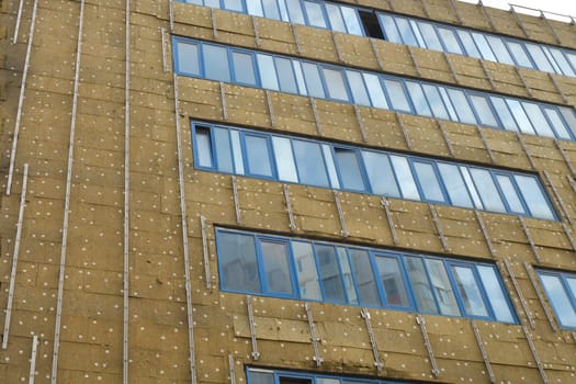 External wall insulation with mineral wool