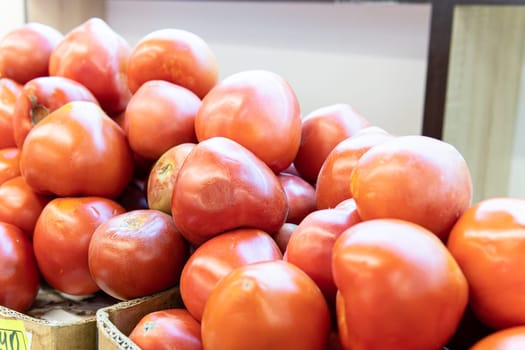 agriculture market red fresh tomato raw ripe vegetarian vegetable diet food healthy natural