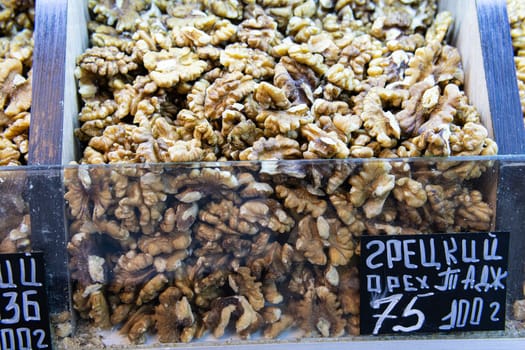 diet food healthy closeup organic whole seed walnut group brown fruit nut snack raw ingredient
