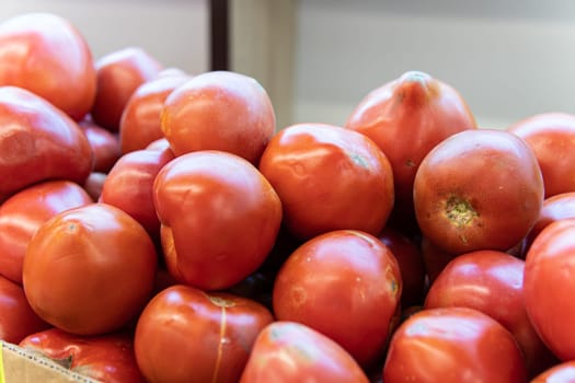 vegetarian red tomato natural ripe raw agriculture market vegetable healthy diet fresh food