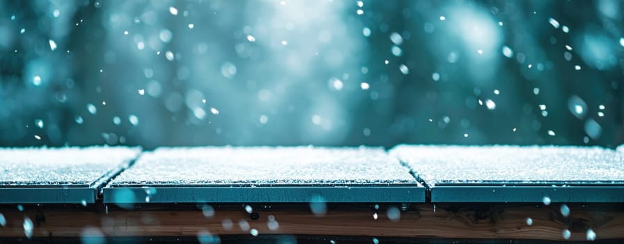 Snow lightly dusting solar panels on rooftop creates serene atmosphere.