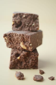 chocolate and oats protein bars on table .