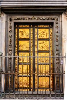 Gates of Paradise of the Florence Baptistery. West Door. Lorenzo Ghiberti.
