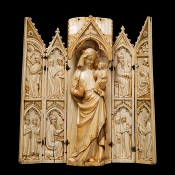 14th Century French Gothic Ivory Folding Shrine with Virgin and Child - Antique, Medieval