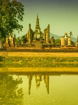 Wat Mahathat Maha That temple by day, Sukhothai, Thailand