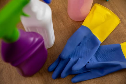 Discover vibrant and effective cleaning supplies, including gloves, spray bottles, and tools for home cleaning