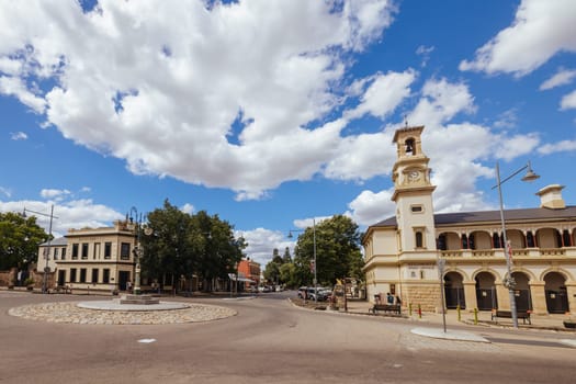 BEECHWORTH, AUSTRALIA - DECEMBER 28 2024: Historic Beechworth town centre on a warm summer's day in Victoria, Australia on December 28th, 2024