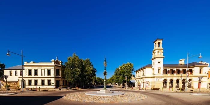 BEECHWORTH, AUSTRALIA - JANUARY 1 2025: Historic Beechworth Post Office and signage on a warm summer's day in Victoria, Australia on January 1st, 2025