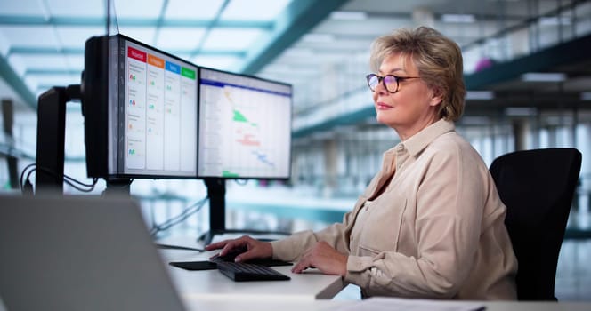 Monitor Agenda Events Using Scrum Software On Desktop Computer