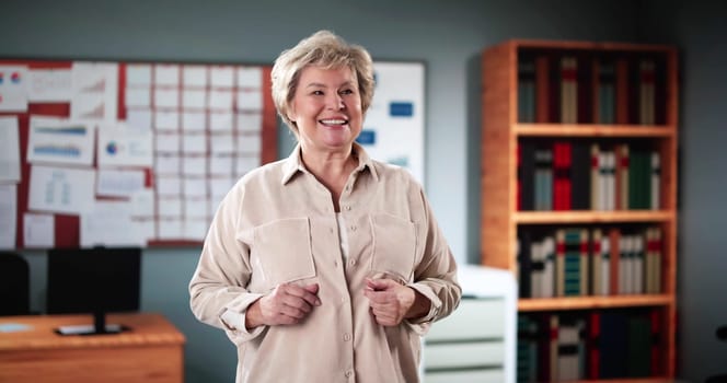 Professor Teacher Classroom Teaching Students