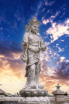 sculpture of the Bodhisattva and Buddha of the future at the Marble Mountains pagoda.