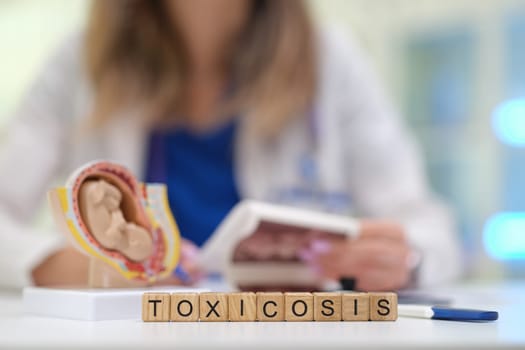 We investigate toxicosis effects on fetal development using detailed models and various educational resources