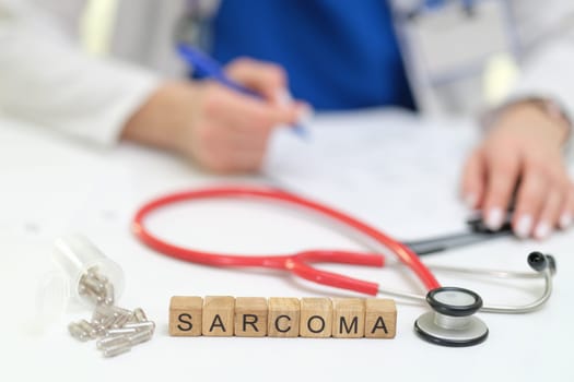 This provides an informative perspective on sarcoma, emphasizing important medical tools and a professional context