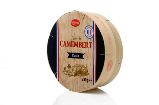Gaziveren Cyprus -19.01.2025 Indulge in the creamy delight of classic Camembert cheese, beautifully presented in a charming wooden container.