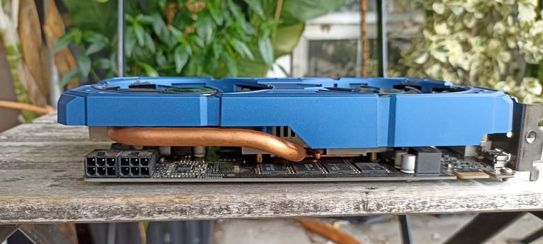 Side view of the graphics card , the blue screen