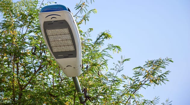LED lamps use solar power, alternative energy nowadays people pay more attention.