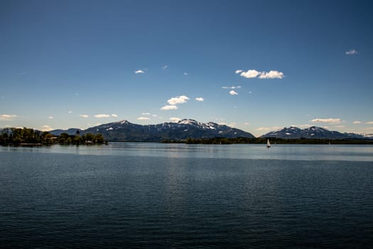 Lichtstimmung am Chiemsee in Germany