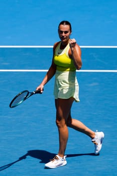 MELBOURNE, AUSTRALIA - JANUARY 19: Aryna Sabalenka of Belarus celebrates a point against Mirra Andreeva of Russia on day eight of the 2025 Australian Open at Melbourne Park on January 19, 2025 in Melbourne, Australia.