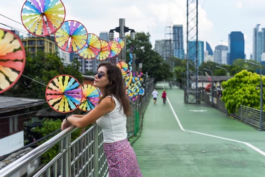 Young tourist woman enjoying Bangkok city