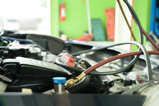 Car refilling air condition in air shop