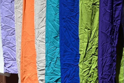 Bunte Tuecher