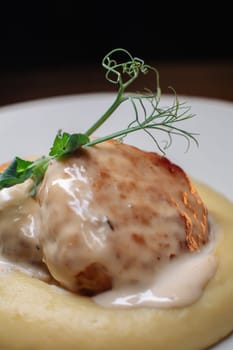Delicious cutlets with airy mashed potatoes served in the restaurant. The perfect photo for a menu, culinary blog, or an advertisement for catering establishments