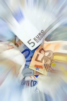EUR