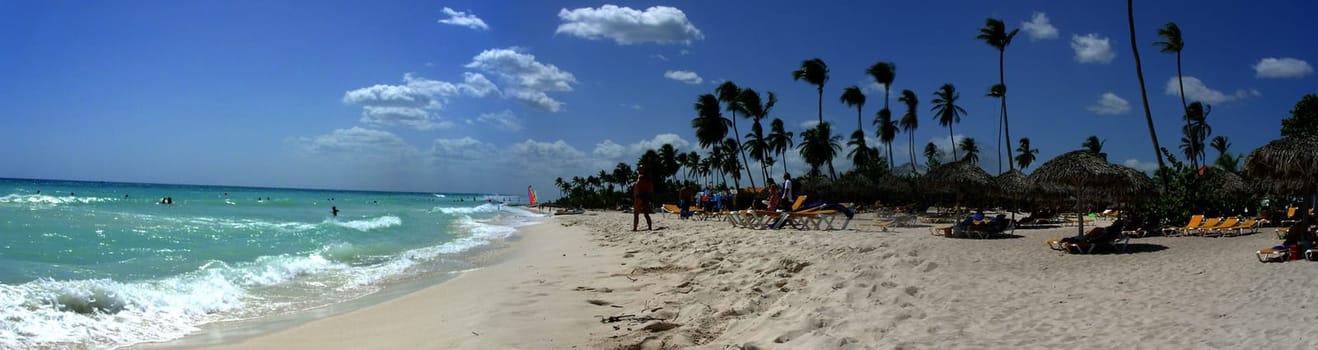 Panoramic beach with beautiful blue