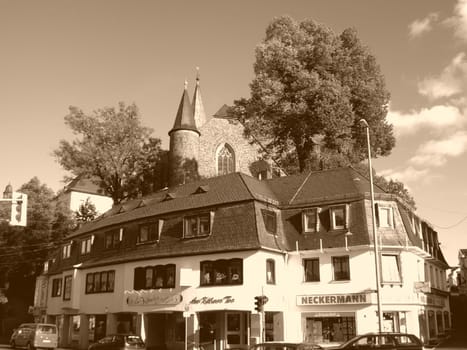 Moderner's old walls