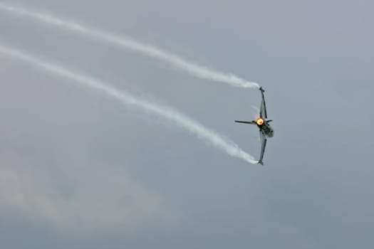 F16 Fighting Falcon Curve