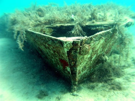 The wreck was sunk in 1998 after the boat suffered irreparable damage in the Strum. Years later,numerous plants and animals have settled on the remains. 2003,Vrsar