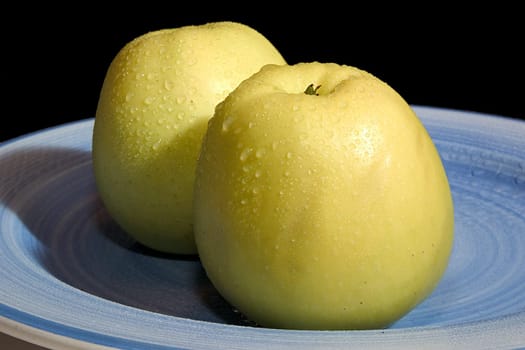Apples 01