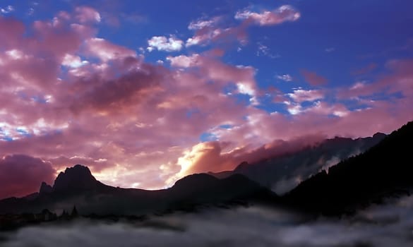 Sunrise over Selva Gardena