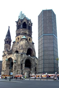 Kaiser Wilhelm Memorial Church 01